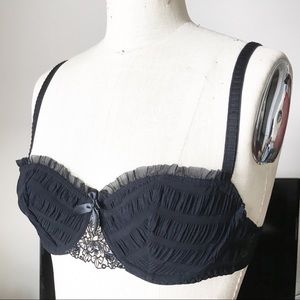 2/50👙 NWOT Aubade soft balconette bra black 34C